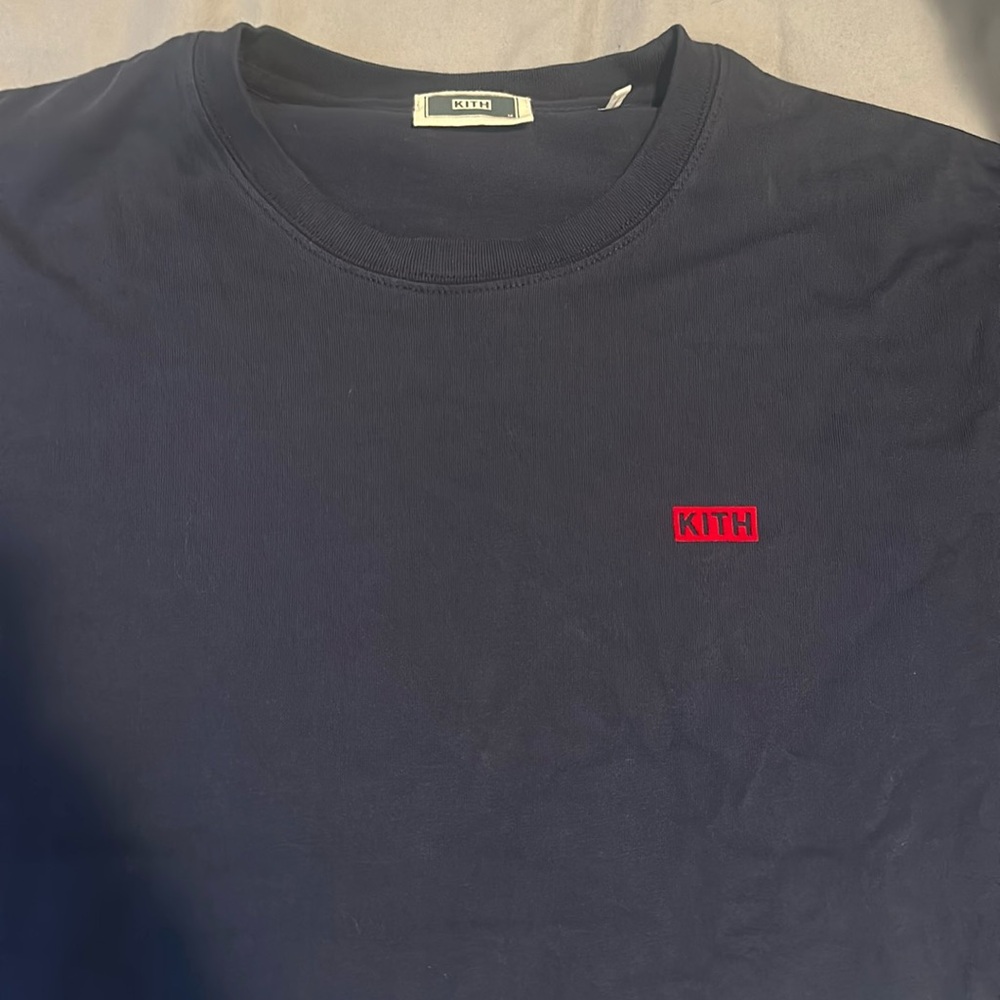 Kith T shirt